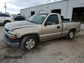1999 Chevrolet Silverado 1500 with VIN 1GCEC14W2XZ136766, listed as a Copart auction lot 79644034 with 407,072 mi miles and Salvage Title. Bid and sale history available at carsss.com. Image 1.