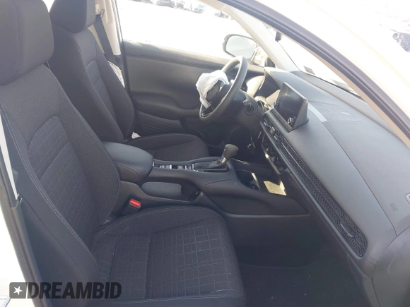 2024 Honda HR-V LX with VIN 3CZRZ2H36RM725419, listed as a IAAI auction lot 41770936 with 26,608 mi miles and . Bid and sale history available at DreamBid. Image 5.