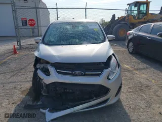 2015 Ford C-Max Hybrid SEL with VIN 1FADP5BU0FL111493, listed as a IAAI auction lot 40675780 with 99,891 mi miles. Bid and sale history available at carsss.com. Image 12.