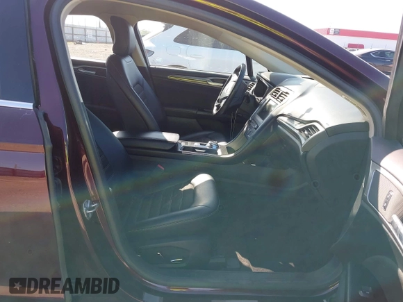 2017 Ford Fusion SE z VIN 3FA6P0H70HR198507, wystawiony jako IAAI lot #42033338 z przebiegiem 94 363 mil mil oraz . Historia ofert i sprzedaży dostępna na DreamBid. Obrazek 5.