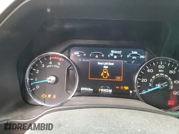 2021 Ford F-350 XL with VIN 1FT8W3BT3MED64626, listed as a Copart auction lot 62523114 with 83,753 mi miles and Salvage Title. Bid and sale history available at DreamBid. Image 9.