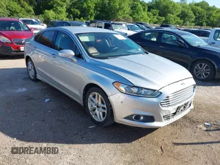 2015 Ford Fusion SE with VIN 3FA6P0HD1FR295718, listed as a IAAI auction lot 42078151 with 1 mi miles. Bid and sale history available at carsss.com. Image 1.