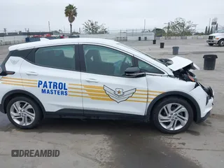 2023 Chevrolet Bolt EV 1LT with VIN 1G1FW6S08P4100397, listed as a IAAI auction lot 42450199 with 106,268 mi miles and . Bid and sale history available at DreamBid. Image 13.