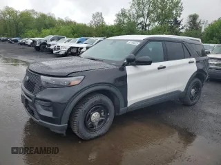 2023 Ford Police Interceptor Utility z VIN 1FM5K8AW0PNA09226, wystawiony jako Copart lot #51140525 z przebiegiem 18 767 mil mil oraz Szkoda całkowita • Salvage title. Historia ofert i sprzedaży dostępna na DreamBid. Obrazek 1.