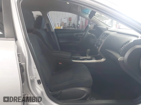 2015 Nissan Altima SV z VIN 1N4AL3AP2FC465479, wystawiony jako IAAI lot #42205569 z przebiegiem 109 258 mil mil oraz . Historia ofert i sprzedaży dostępna na DreamBid. Obrazek 5.