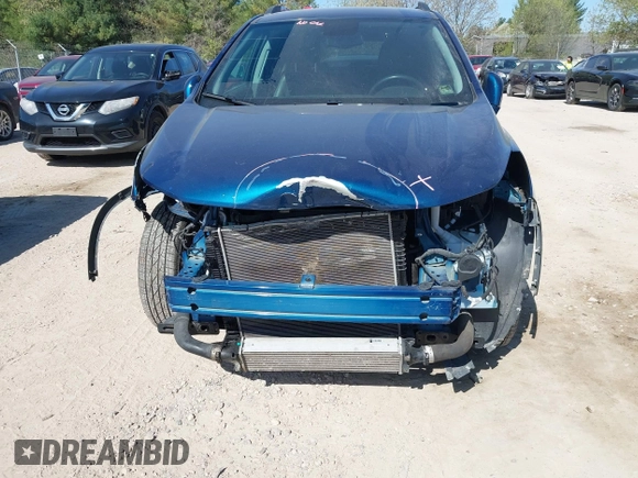 2020 Chevrolet Trax LT with VIN 3GNCJLSB6LL288423, listed as a IAAI auction lot 42213843 with 75,624 mi miles and . Bid and sale history available at DreamBid. Image 6.