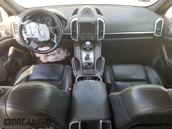 2013 Porsche Cayenne Diesel z VIN WP1AF2A21DLA22980, wystawiony jako Copart lot #56682965 z przebiegiem 265 633 mil mil oraz Szkoda całkowita • Salvage title. Historia ofert i sprzedaży dostępna na DreamBid. Obrazek 8.