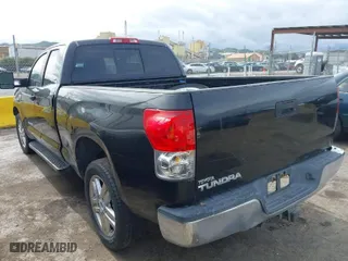 2007 Toyota Tundra SR5 with VIN 5TBRV541X7S450201, listed as a IAAI auction lot 41467261 with 261,614 mi miles. Bid and sale history available at carsss.com. Image 3.