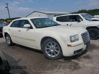 2007 Chrysler 300 Signature with VIN 2C3KA53G77H658906, listed as a Copart auction lot 69772444 with 236,394 mi miles and Salvage Title. Bid and sale history available at carsss.com. Image 4.