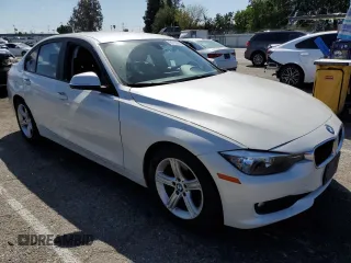 2012 BMW 3 Series 328i z VIN WBA3C1C59CF432795, wystawiony jako Copart lot #51151665 z przebiegiem 97 642 mil mil oraz Szkoda całkowita • Salvage title. Historia ofert i sprzedaży dostępna na DreamBid. Obrazek 4.
