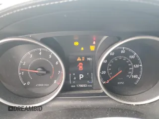 2012 Mitsubishi Outlander SE z VIN JA4AS3AW4CU008418, wystawiony jako Copart lot #57523555 z przebiegiem 179 693 mil mil oraz Czysty tytuł • Clean title. Historia ofert i sprzedaży dostępna na DreamBid. Obrazek 9.