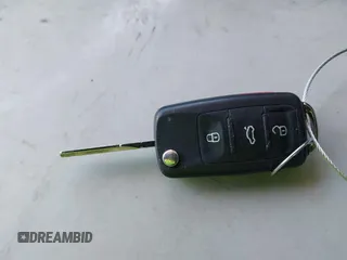 2017 Volkswagen Jetta SEL z VIN 3VWL17AJ3HM406760, wystawiony jako IAAI lot #42002426 z przebiegiem 152 890 mil mil oraz . Historia ofert i sprzedaży dostępna na DreamBid. Obrazek 11.