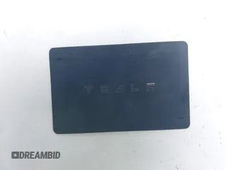 2024 Tesla Cybertruck z VIN 7G2CEHED6RA048460, wystawiony jako IAAI lot #42433721 z przebiegiem 8 019 mil mil oraz . Historia ofert i sprzedaży dostępna na DreamBid. Obrazek 11.
