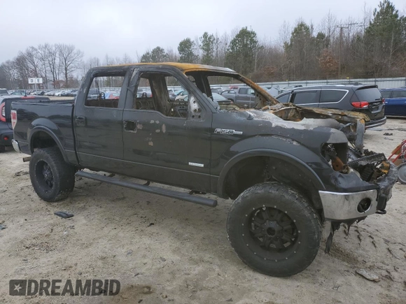 2013 Ford F-150 XL с VIN 1FTFW1ET4DKE52626, выставлен на аукционе Copart как лот 38320004 с пробегом Не указан миль и На запчасти • Non repairable. История ставок и продаж доступна на DreamBid. Изображение 4.