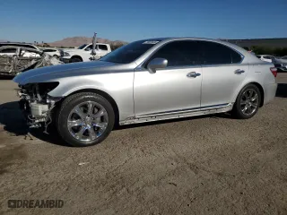 2008 Lexus LS 460 with VIN JTHBL46F285054643, listed as a Copart auction lot 71823434 with 71,714 mi miles and Salvage Title. Bid and sale history available at carsss.com. Image 1.