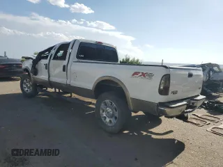 2005 Ford F-250 XL with VIN 1FTSW21PX5EC39063, listed as a Copart auction lot 61013905 with 270,695 mi miles and Salvage title. Bid and sale history available at DreamBid. Image 2.
