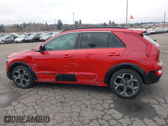 2023 Kia Niro EX with VIN KNDCR3LE8P5040383, listed as a IAAI auction lot 41538602 with 32,494 mi miles. Bid and sale history available at carsss.com. Image 14.