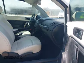 2007 Volkswagen Beetle Triple White with VIN 3VWFF31Y77M421510, listed as a IAAI auction lot 42682813 with 113,766 mi miles and . Bid and sale history available at DreamBid. Image 5.