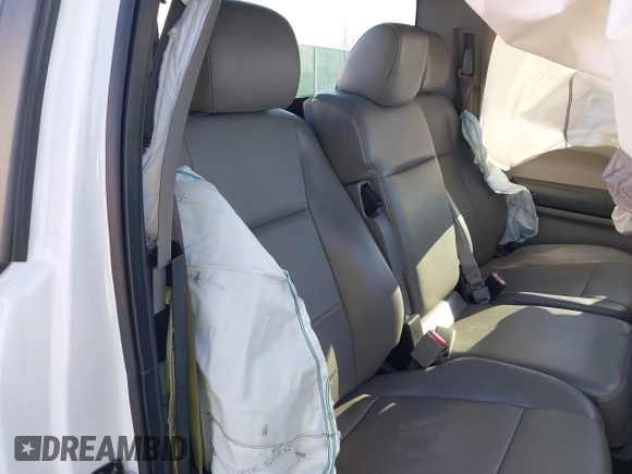 2017 Ford F-150 XL с VIN 1FTMF1C84HFA09848, выставлен на аукционе IAAI как лот 41705948 с пробегом 136 438 миль миль и . История ставок и продаж доступна на DreamBid. Изображение 8.