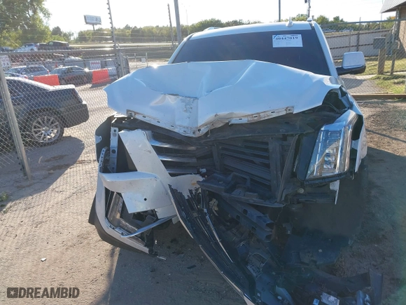 2016 Cadillac Escalade Premium Collection with VIN 1GYS4CKJ4GR387558, listed as a IAAI auction lot 40447019 with 98,517 mi miles. Bid and sale history available at carsss.com. Image 11.