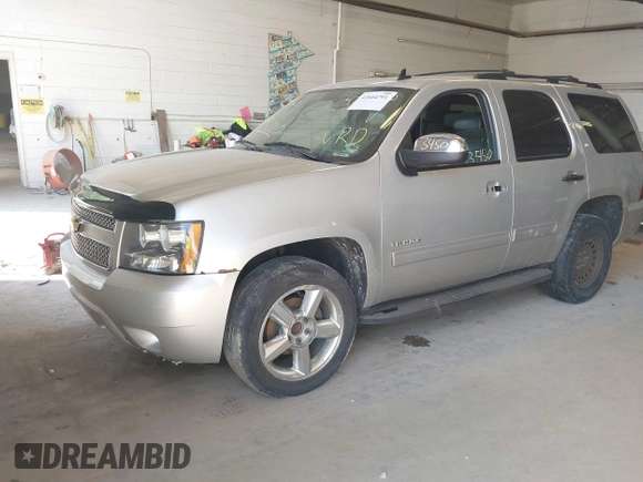 2012 Chevrolet Tahoe LT с VIN 1GNSCBE01CR326465, выставлен на аукционе IAAI как лот 42604791 с пробегом 220 129 миль миль и . История ставок и продаж доступна на DreamBid. Изображение 17.