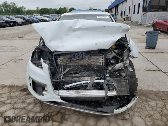 2015 Audi Q7 S line Prestige with VIN WA1DGAFE9FD001651, listed as a Copart auction lot 56538305 with 152,148 mi miles and Clean title. Bid and sale history available at DreamBid. Image 5.