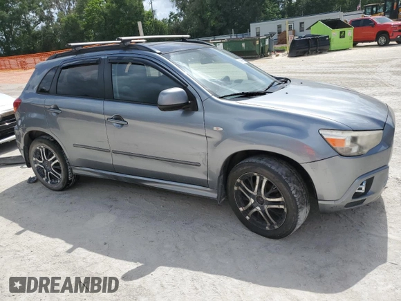 2011 Mitsubishi Outlander SE z VIN JA4AR4AU1BZ011732, wystawiony jako Copart lot #60986055 z przebiegiem Nie podano mil oraz Czysty tytuł • Clean title. Historia ofert i sprzedaży dostępna na DreamBid. Obrazek 4.