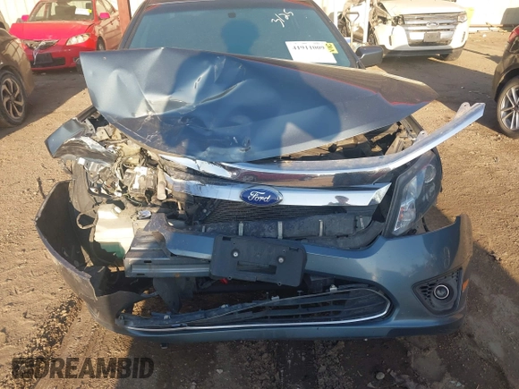 2011 Ford Fusion SE with VIN 3FAHP0HA9BR272342, listed as a IAAI auction lot 41911009 with 157,496 mi miles. Bid and sale history available at carsss.com. Image 6.