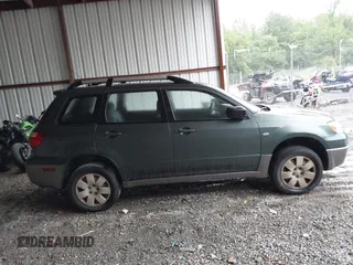 2005 Mitsubishi Outlander LS z VIN JA4LZ31F65U018214, wystawiony jako IAAI lot #42311539 z przebiegiem 282 298 mil mil oraz . Historia ofert i sprzedaży dostępna na DreamBid. Obrazek 13.