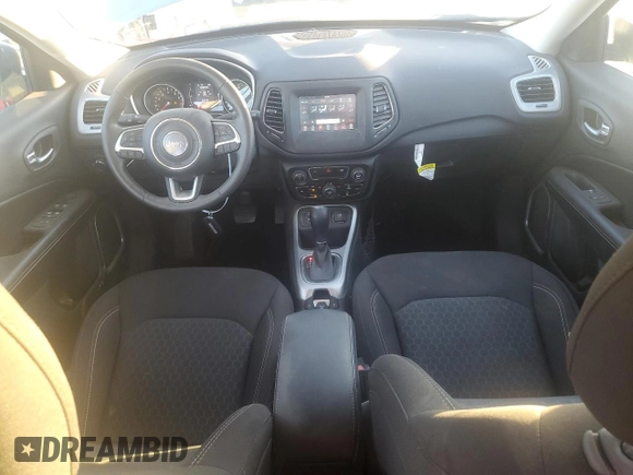 2021 Jeep Compass Sport с VIN 3C4NJCABXMT560301, выставлен на аукционе Copart как лот 86573524 с пробегом 14 872 миль миль и Списание • Salvage title. История ставок и продаж доступна на DreamBid. Изображение 8.