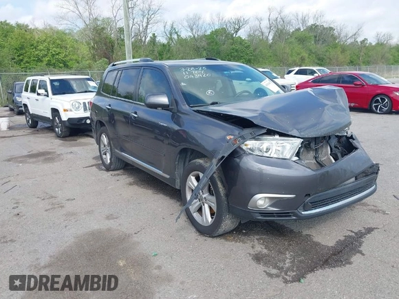 2011 Toyota Highlander Limited with VIN 5TDYK3EH8BS043420, listed as a IAAI auction lot 41936665 with 205,590 mi miles and . Bid and sale history available at DreamBid. Image 1.