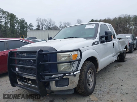 2012 Ford Super Duty F-250 SRW XL with VIN 1FT7X2A68CEB58554, listed as a IAAI auction lot 41366350 with 147,085 mi miles. Bid and sale history available at carsss.com. Image 20.