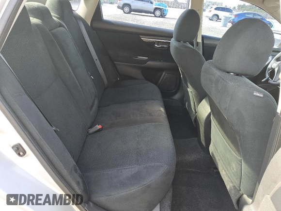 2014 Nissan Altima S with VIN 1N4AL3AP4EN363300, listed as a Copart auction lot 51463545 with 104,965 mi miles and Clean Title. Bid and sale history available at DreamBid. Image 10.
