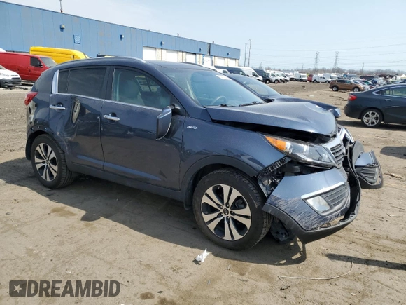 2013 Kia Sportage EX z VIN KNDPCCA20D7428834, wystawiony jako Copart lot #53731845 z przebiegiem 41 162 mil mil oraz Szkoda całkowita • Salvage title. Historia ofert i sprzedaży dostępna na DreamBid. Obrazek 4.