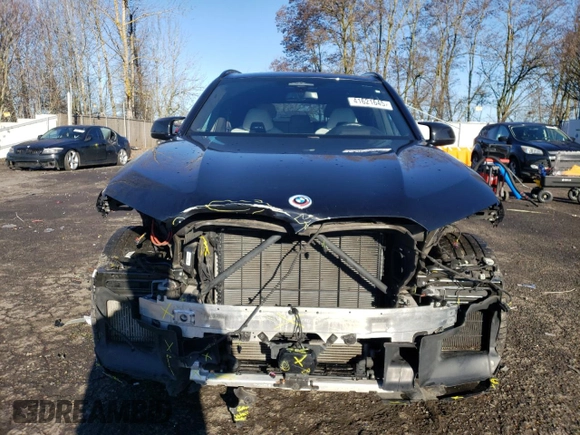 2022 BMW X5 M z VIN 5YMJU0C06N9M49374, wystawiony jako Copart lot #41621645 z przebiegiem 36 242 mil mil oraz Szkoda całkowita • Salvage title. Historia ofert i sprzedaży dostępna na DreamBid. Obrazek 5.