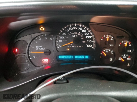 2006 Chevrolet Silverado 1500 Work Truck with VIN 1GCEC19X46Z288905, listed as a Copart auction lot 41909105 with 186,325 mi miles and Clean Title. Bid and sale history available at carsss.com. Image 9.