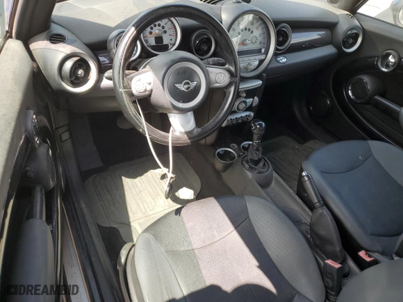 2009 MINI Cooper Convertible with VIN WMWMR33589TU96481, listed as a Copart auction lot 52785515 with 144,792 mi miles and Clean Title. Bid and sale history available at carsss.com. Image 8.