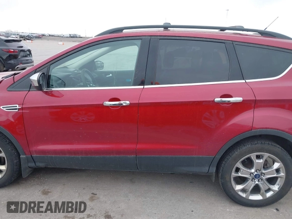 2014 Ford Escape SE with VIN 1FMCU9G90EUD89356, listed as a IAAI auction lot 41841229 with 148,997 mi miles and . Bid and sale history available at carsss.com. Image 14.