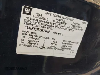 2007 GMC Yukon z VIN 1GKEK13077J129718, wystawiony jako IAAI lot #42449926 z przebiegiem 265 031 mil mil oraz . Historia ofert i sprzedaży dostępna na DreamBid. Obrazek 9.