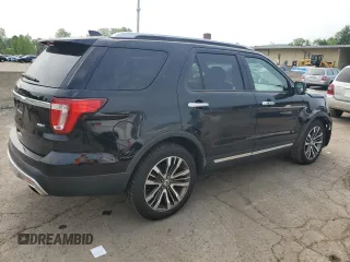 2016 Ford Explorer Platinum z VIN 1FM5K8HT7GGB81771, wystawiony jako Copart lot #59723825 z przebiegiem 117 934 mil mil oraz Szkoda całkowita • Salvage title. Historia ofert i sprzedaży dostępna na DreamBid. Obrazek 3.
