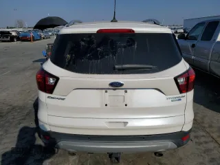 2019 Ford Escape Titanium with VIN 1FMCU9J99KUA06485, listed as a Copart auction lot 43290505 with 101,424 mi miles and Clean Title. Bid and sale history available at carsss.com. Image 6.