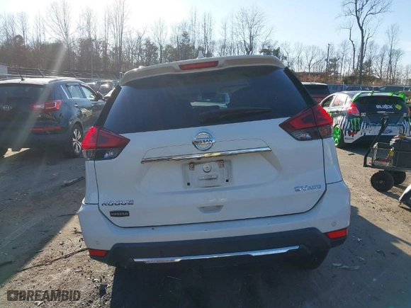 2019 Nissan Rogue SV with VIN 5N1AT2MV1KC705335, listed as a IAAI auction lot 41673861 with 91,735 mi miles. Bid and sale history available at carsss.com. Image 15.