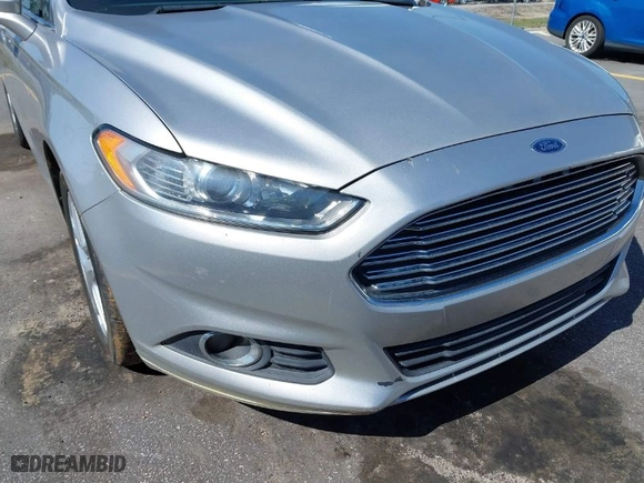 2013 Ford Fusion SE with VIN 3FA6P0HR4DR337047, listed as a IAAI auction lot 41997094 with 195,687 mi miles. Bid and sale history available at carsss.com. Image 12.