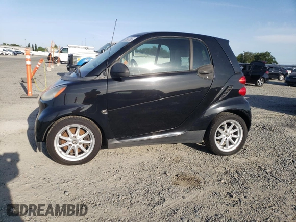 2008 Smart fortwo Pure with VIN WMEEJ31X68K141107, listed as a Copart auction lot 61967365 with Not provided miles and Clean title. Bid and sale history available at DreamBid. Image 1.