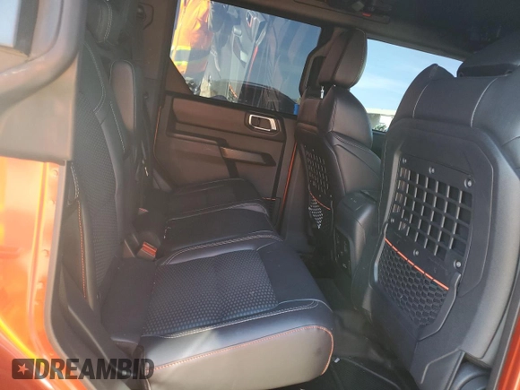 2024 Ford Bronco Raptor с VIN 1FMEE0RR2RLA01327, выставлен на аукционе Copart как лот 43595095 с пробегом 10 235 миль миль и Чистый • Clean title. История ставок и продаж доступна на DreamBid. Изображение 11.