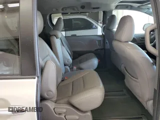 2015 Toyota Sienna XLE with VIN 5TDYK3DC4FS667923, listed as a Copart auction lot 86730854 with 62,486 mi miles and Salvage Title. Bid and sale history available at DreamBid. Image 11.