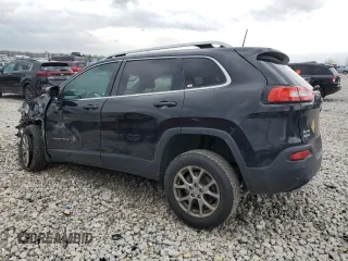 2018 Jeep Cherokee Latitude Plus with VIN 1C4PJMLX6JD618977, listed as a Copart auction lot 55198855 with 186,373 mi miles and Clean Title. Bid and sale history available at DreamBid. Image 2.