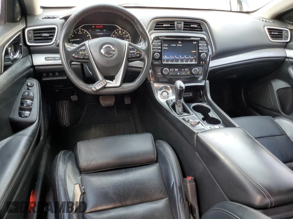 2016 Nissan Maxima SL z VIN 1N4AA6AP2GC447203, wystawiony jako Copart lot #56858155 z przebiegiem 101 495 mil mil oraz Szkoda całkowita • Salvage title. Historia ofert i sprzedaży dostępna na DreamBid. Obrazek 8.