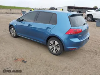 2015 Volkswagen e-Golf SEL Premium with VIN WVWPP7AU0FW906966, listed as a IAAI auction lot 41743128 with 75,619 mi miles. Bid and sale history available at carsss.com. Image 3.