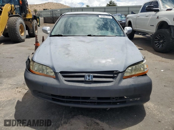 2002 Honda Accord EX z VIN 1HGCG16572A069123, wystawiony jako Copart lot #55861375 z przebiegiem 117 455 mil mil oraz Szkoda całkowita • Salvage title. Historia ofert i sprzedaży dostępna na DreamBid. Obrazek 5.